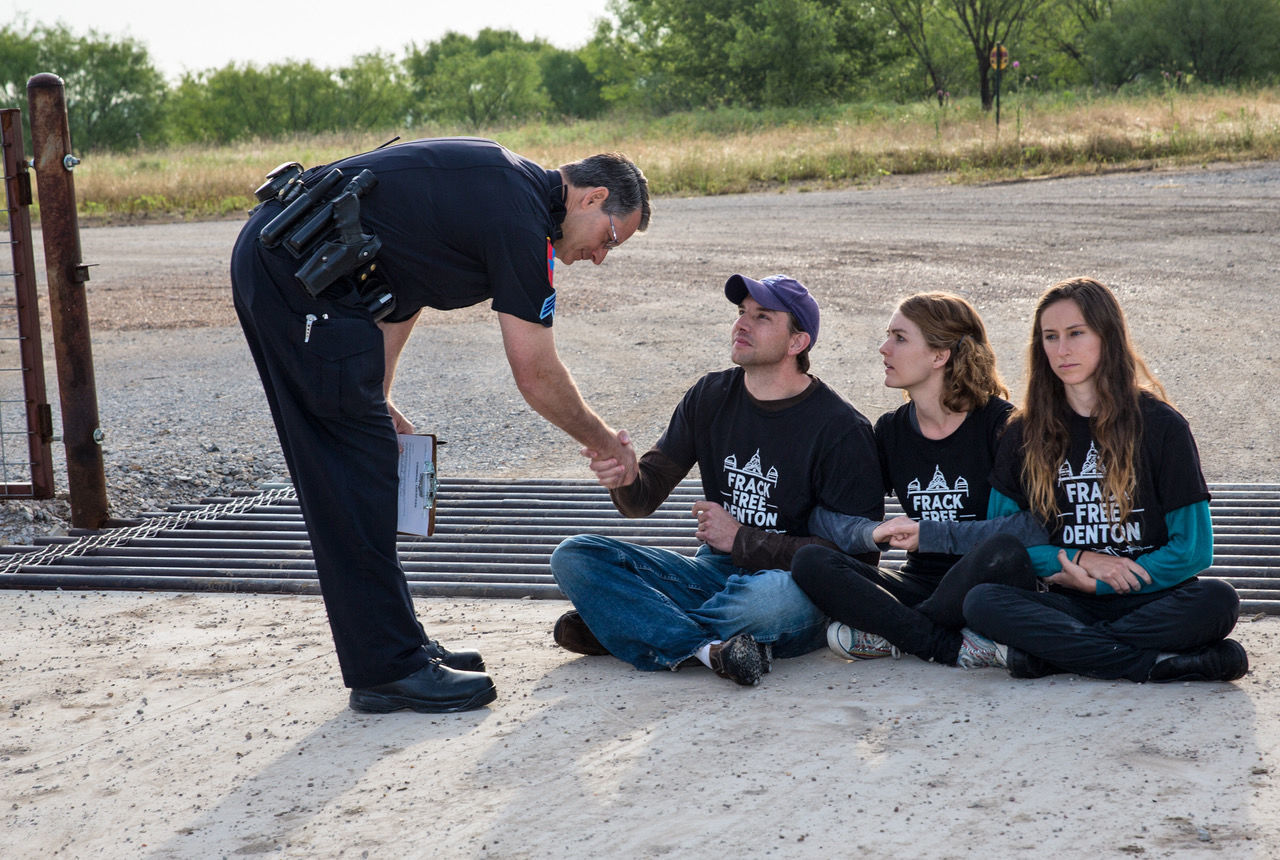 Arrests Denton TX at Fracksite03.jpeg